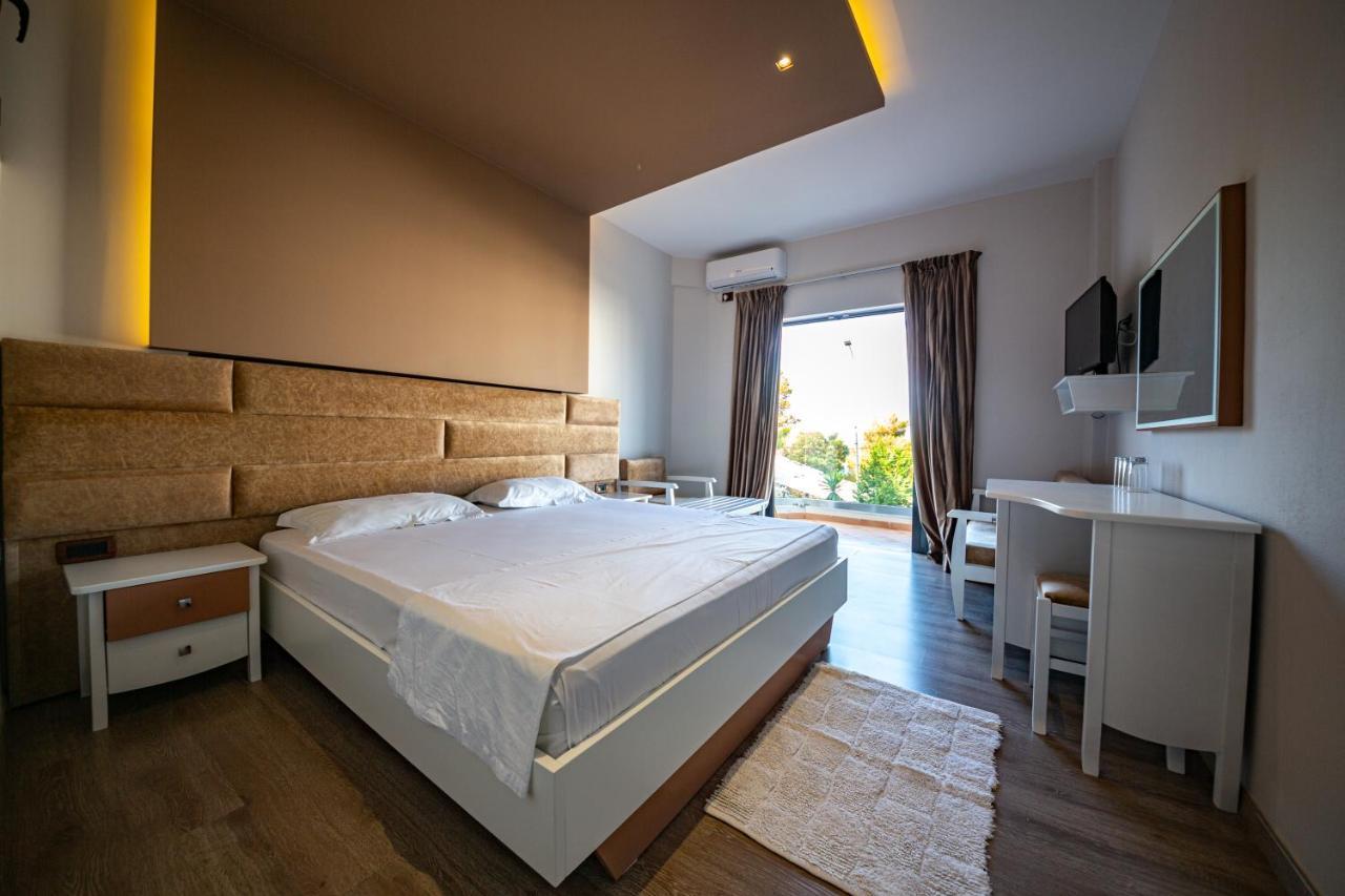New Heaven Hotel Saranda Zewnętrze zdjęcie